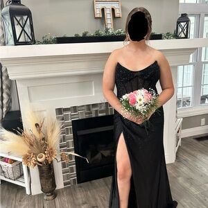 Sherri Hill Black Prom Dress